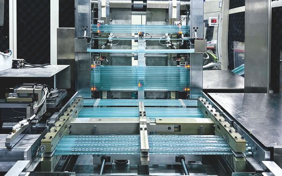 เครื่องทําความเย็นด้วยน้ํา อุปกรณ์ Semicon เครื่องตัดและพิมพ์ครึ่งตัว