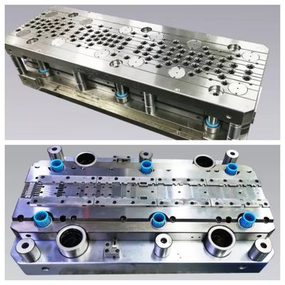 โครงสร้างหลอดนําแม่นยําสูง IC การตอก เชื้อรา With Electroplating surface Treatment